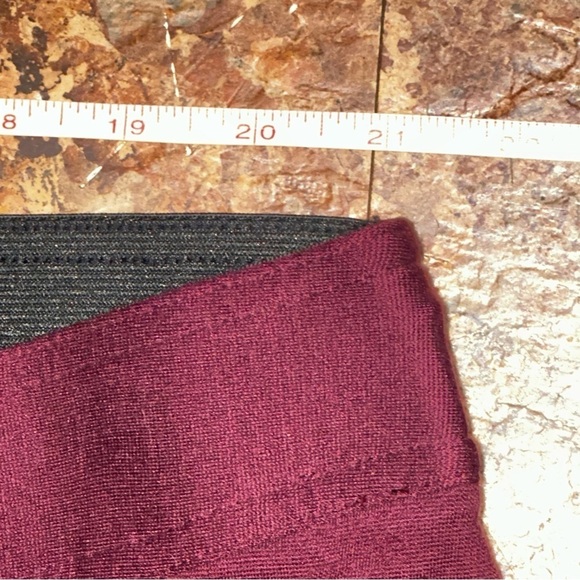 INC International Concept Women’s Stretch Jeggins Burgundy Size 22 - Picture 10 of 10
